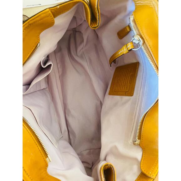 COACH Pleated mustard Full Grain Leather Soho Satchel Handbag F13732 - Picture 9 of 10